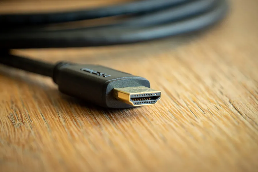 HDMI a DisplayPort: verzie a ktorý kábel kúpiť