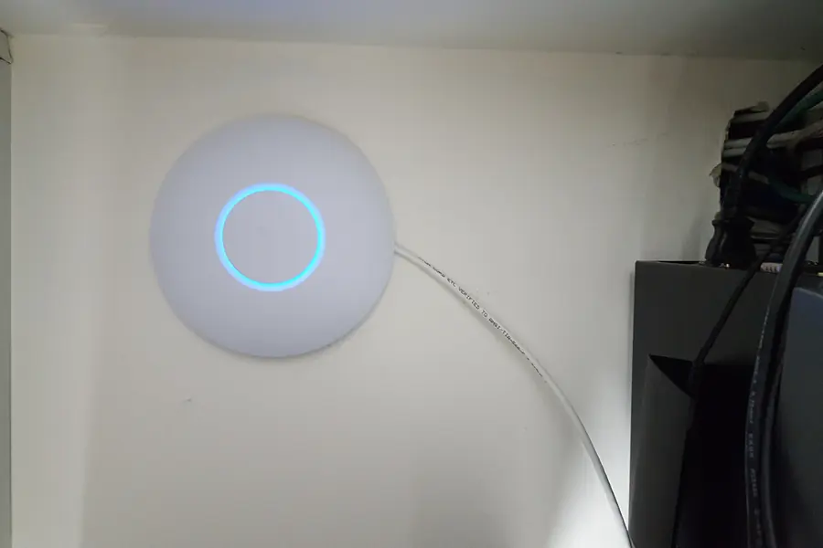MikroTik CAPsMAN: centrálna správa WiFi prístupových bodov